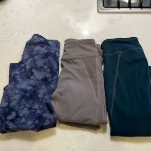 Bundle of athleta girl leggings